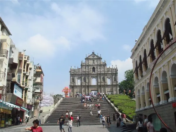 热门：香港至澳门一日巴士之旅